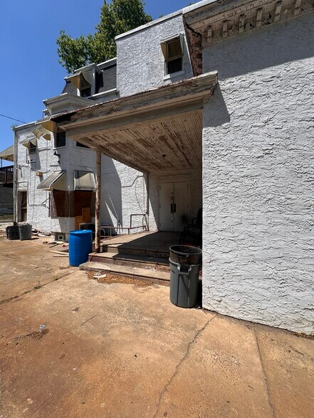 More Photos Of 238 N 53rd St, Philadelphia Funeral Home For Sale