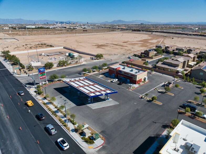 More Photos Of 10130 S Rainbow Blvd, Las Vegas Service Station For Sale