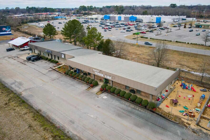 Primary Photo Of 15375 AL Highway 24, Moulton Daycare Center For Sale