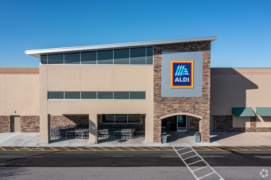 Primary Photo Of 419 Paul Huff Pky, Cleveland Unknown For Lease