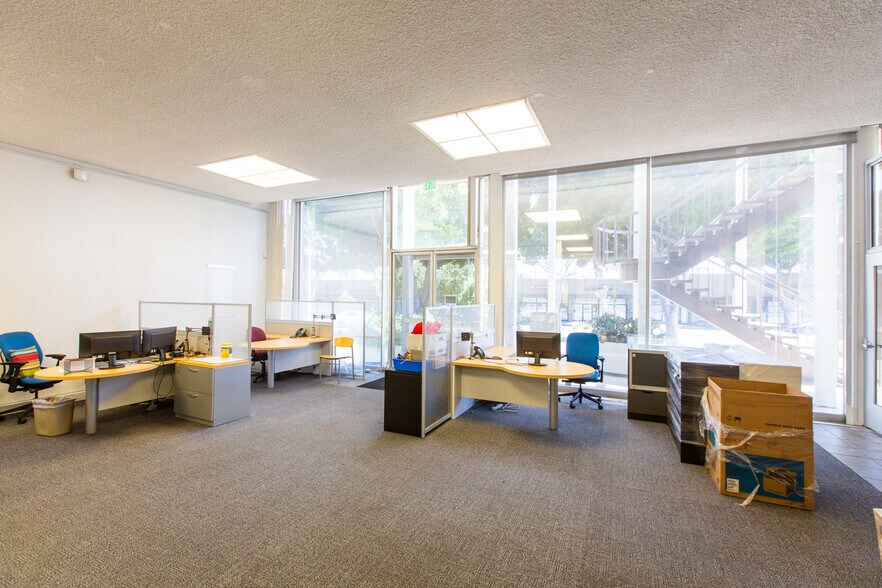 More Photos Of 41 E Live Oak Ave, Arcadia Storefront Retail Office For Sale