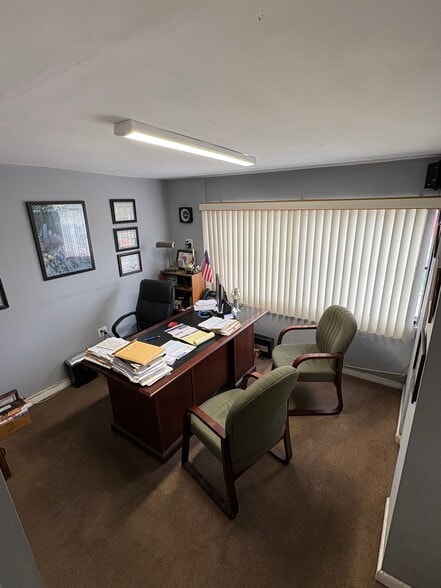 More Photos Of 1750 W 39th Pl, Hialeah Warehouse For Sale