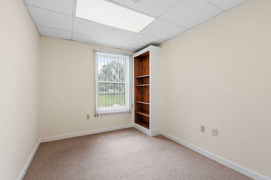 More Photos Of 233 Ayer Rd, Harvard Medical For Lease