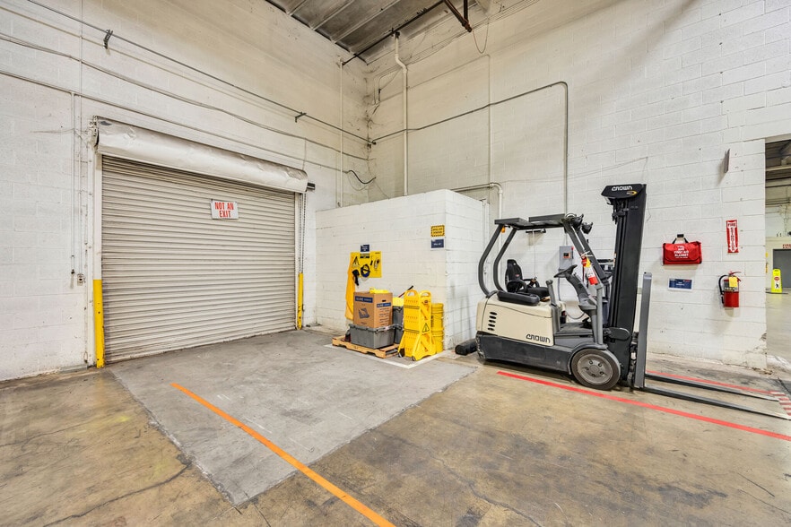 More Photos Of 164 W 31st St, Chattanooga Distribution For Lease