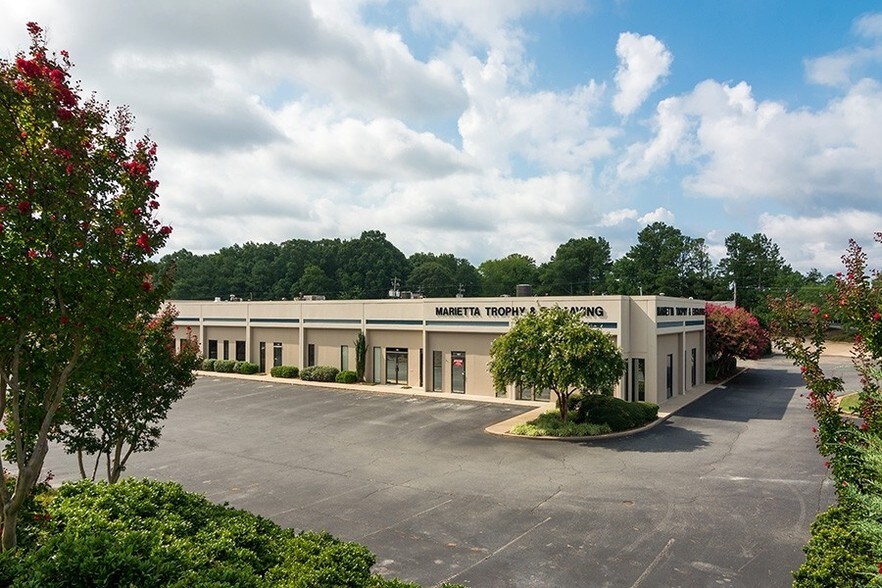 More Photos Of 1400 S Marietta Pky SE, Marietta Unknown For Lease