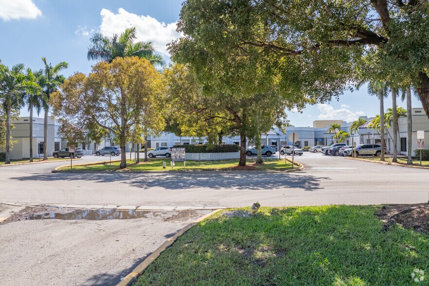 Primary Photo Of 8880 NW 20th St, Doral Research And Development For Lease