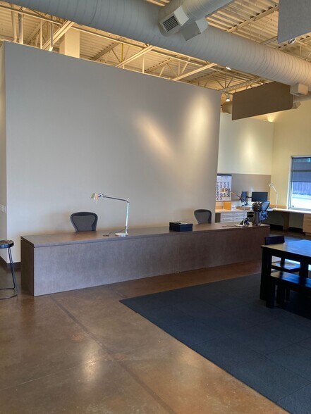 More Photos Of 4300 Marsh Ridge Rd, Carrollton Showroom For Sale