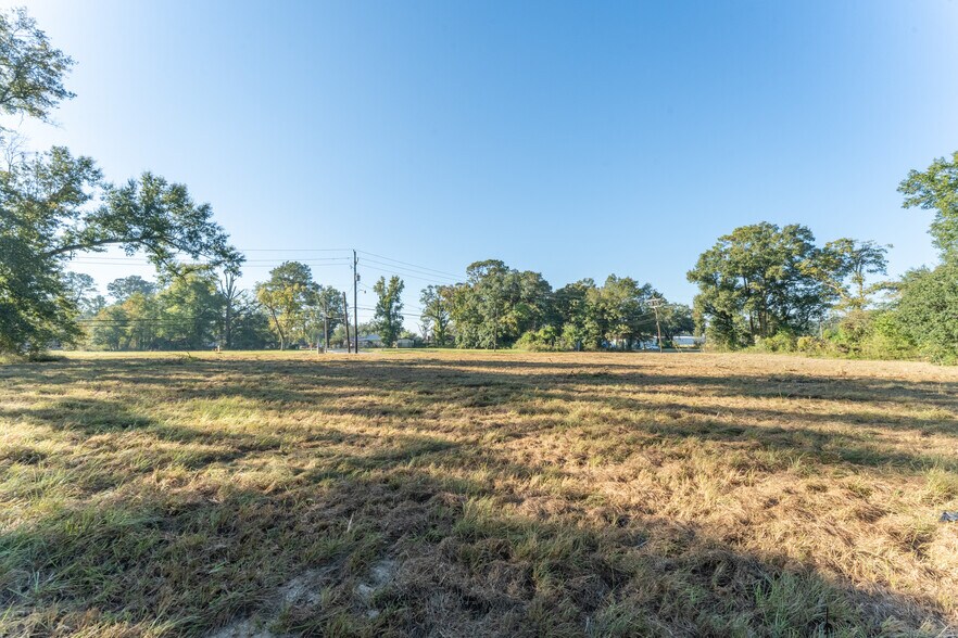 More Photos Of 1904 Corbin Rd, Hammond Land For Sale
