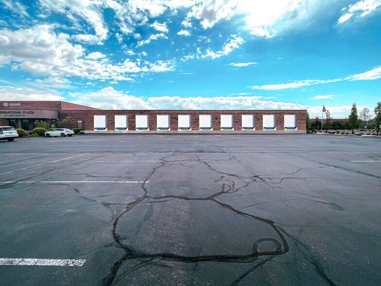 More Photos Of 5416 W Amelia Earhart Dr, Salt Lake City Flex For Lease