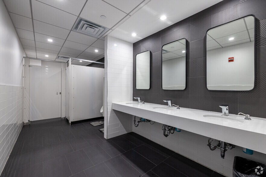 More Photos Of 217 Broadway, New York Loft Creative Space For Lease