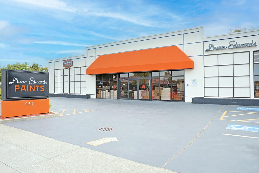 More Photos Of 979 San Pablo Ave, Albany Storefront Retail Office For Lease