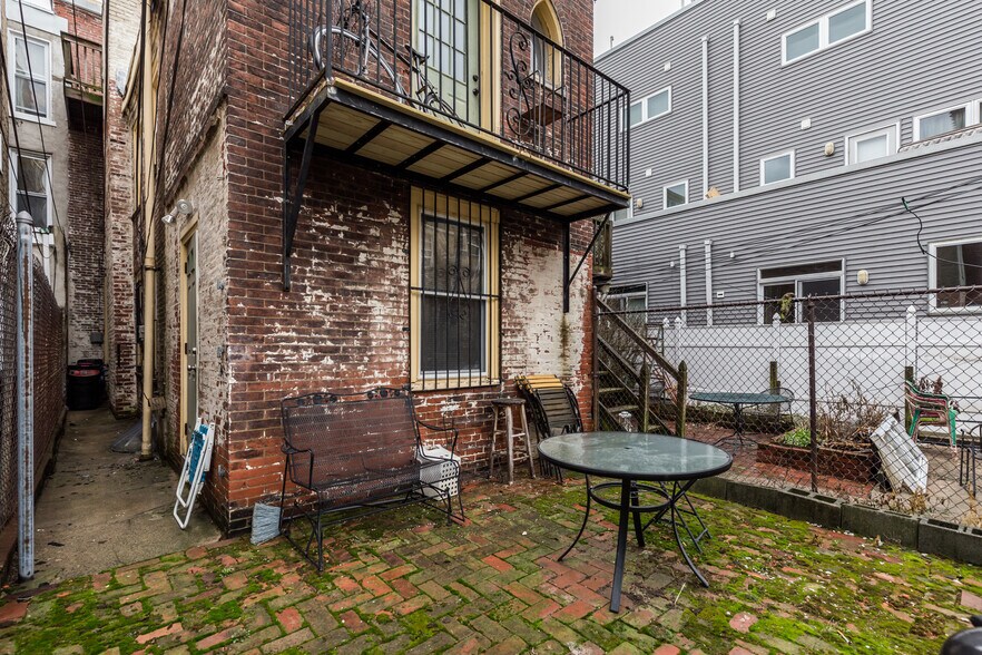 More Photos Of 1434 S 5th St, Philadelphia Apartments For Sale