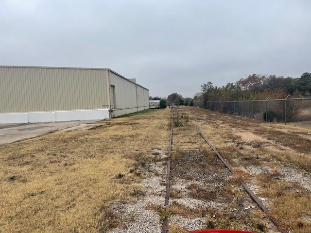 More Photos Of 201 S Cedar Ave, Valley Center Warehouse For Sale