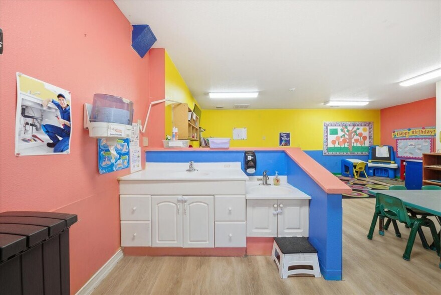 More Photos Of 1330 Knox McRae Dr, Titusville Schools For Sale