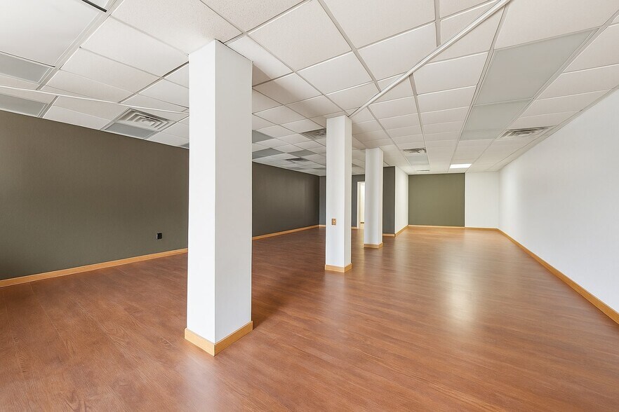 More Photos Of 980 Main Ave, Passaic Storefront Retail Residential For Lease