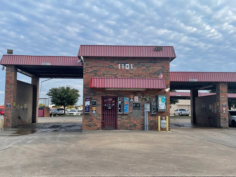 More Photos Of 1101 Yellow Jacket Ln, Rockwall Carwash For Sale