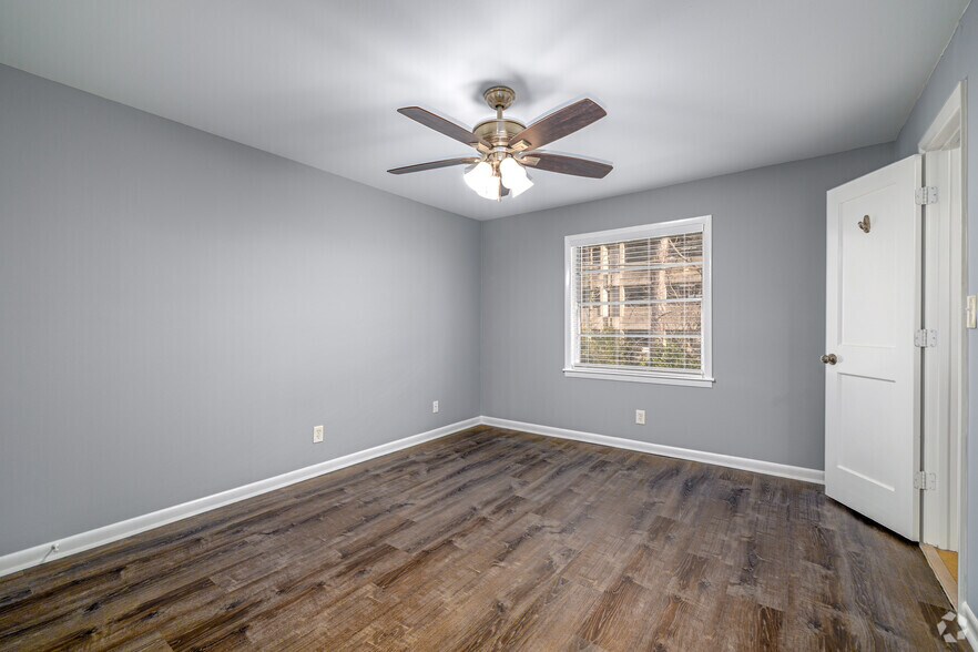 More Photos Of 3057 Pharr Court North Ct NW, Atlanta Apartments For Sale