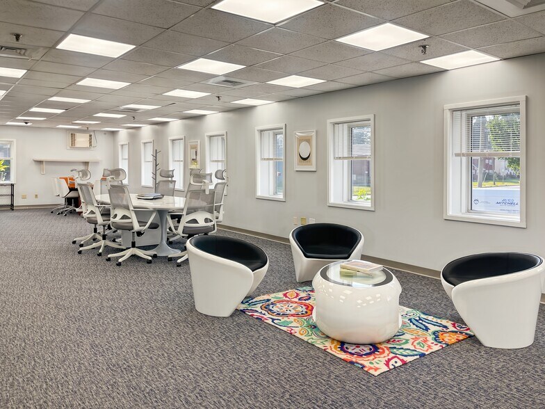 More Photos Of 508-510 Tolland St, East Hartford Coworking Space