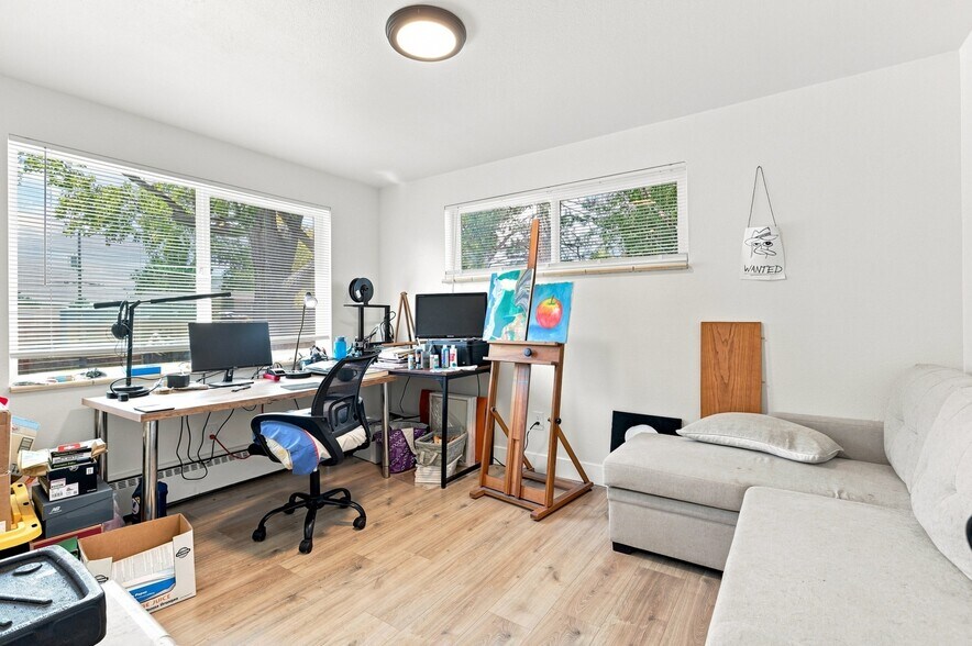More Photos Of 705 Moore St, Denver Apartments For Sale
