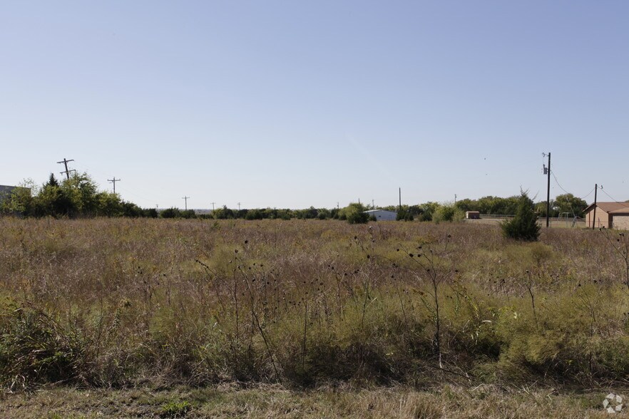 More Photos Of 1380 S Main St, Mansfield Land For Sale