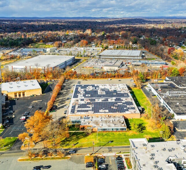 More Photos Of 17-01 Pollitt Dr, Fair Lawn Light Manufacturing For Lease
