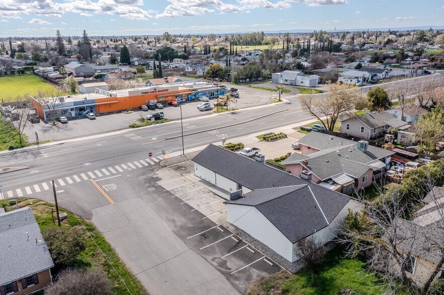 More Photos Of 1835 N Beale Rd, Marysville Office For Sale