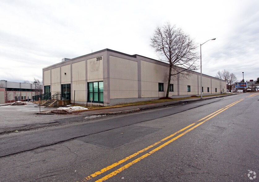 Primary Photo Of 350 Plantation St, Worcester Office For Lease
