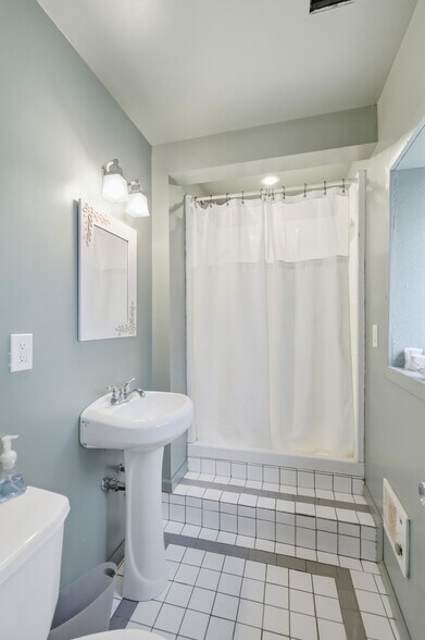 More Photos Of 25695 Mulberry Rd, Webb City Winery Vineyard For Sale