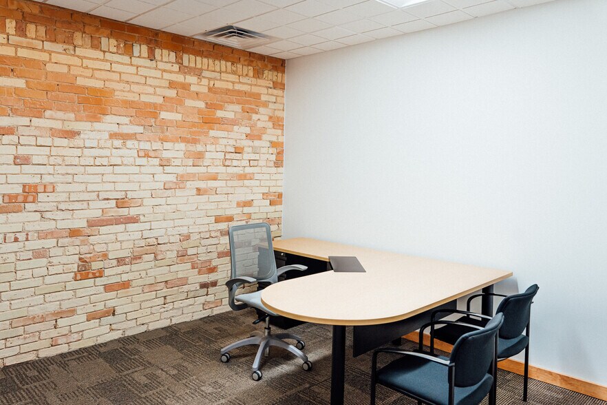 More Photos Of 794 Pine St, Muskegon General Retail For Lease