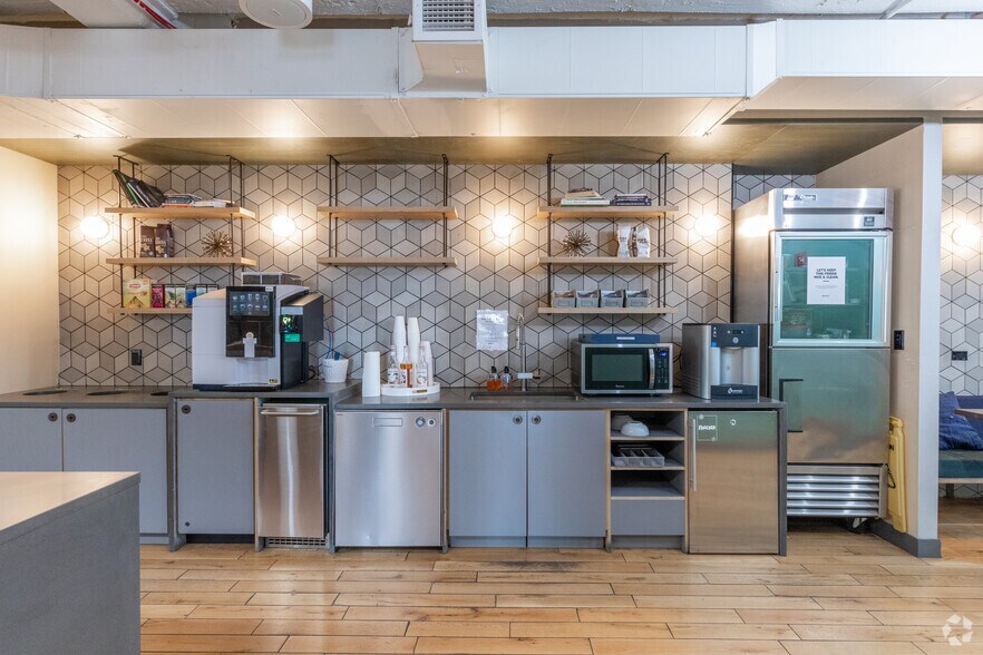 More Photos Of 109 S 5th St, Brooklyn Coworking Space