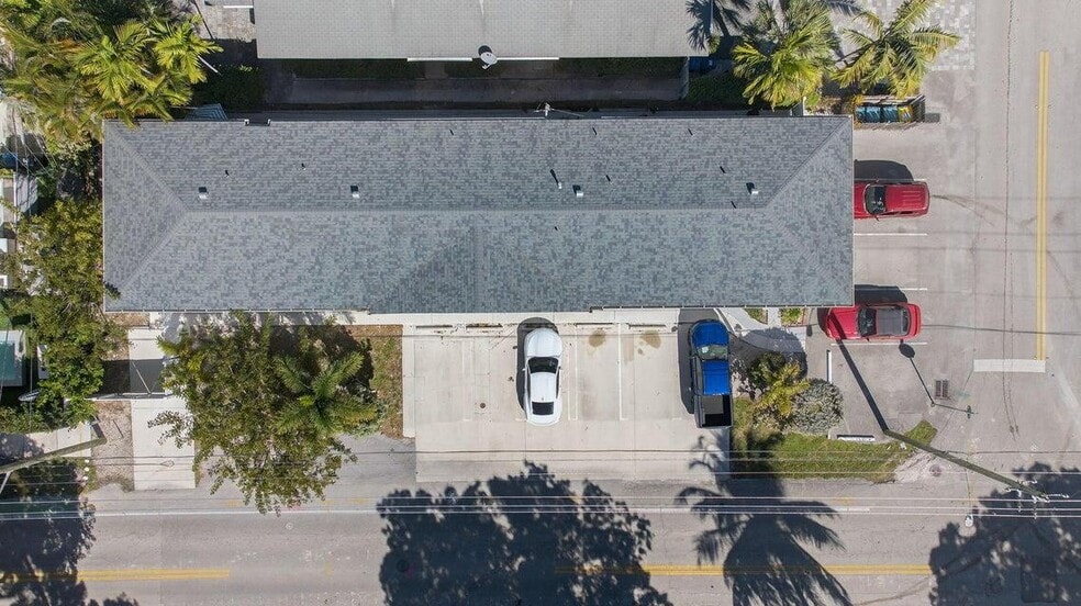 More Photos Of 825 NE 6th St, Fort Lauderdale Apartments For Sale