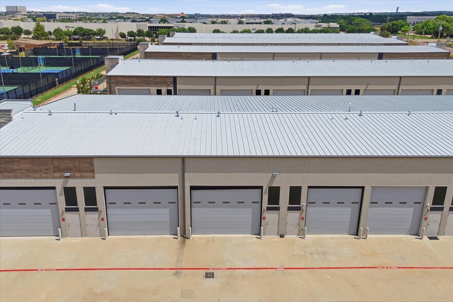 More Photos Of 6767 All Stars Ave, Frisco Showroom For Sale
