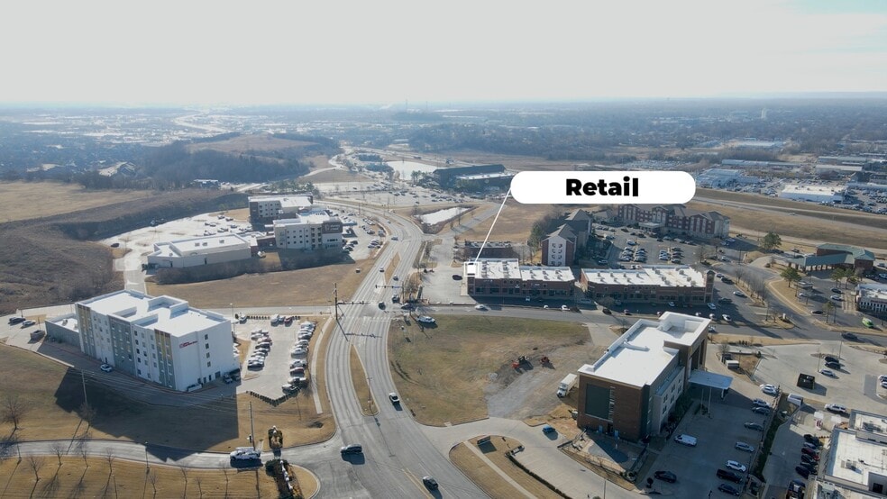 More Photos Of 333 W Albany St, Broken Arrow Restaurant For Sale