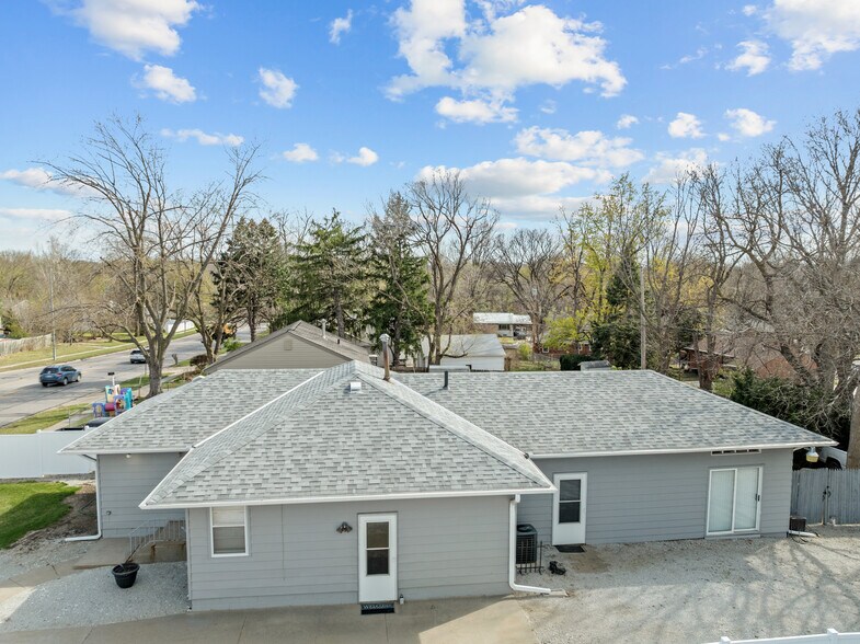More Photos Of 2951 N 70th St, Lincoln Office For Sale