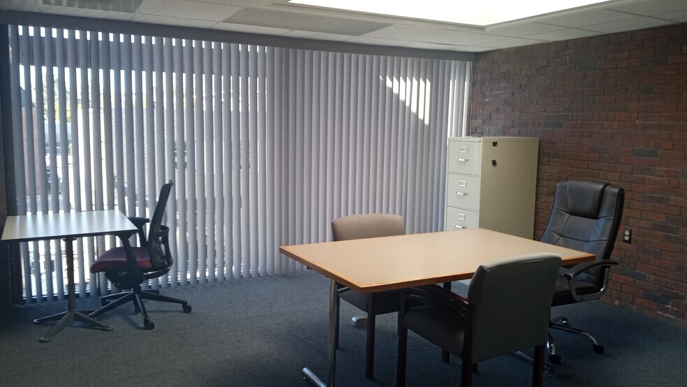 More Photos Of 1020 Regent St, Madison Medical For Lease