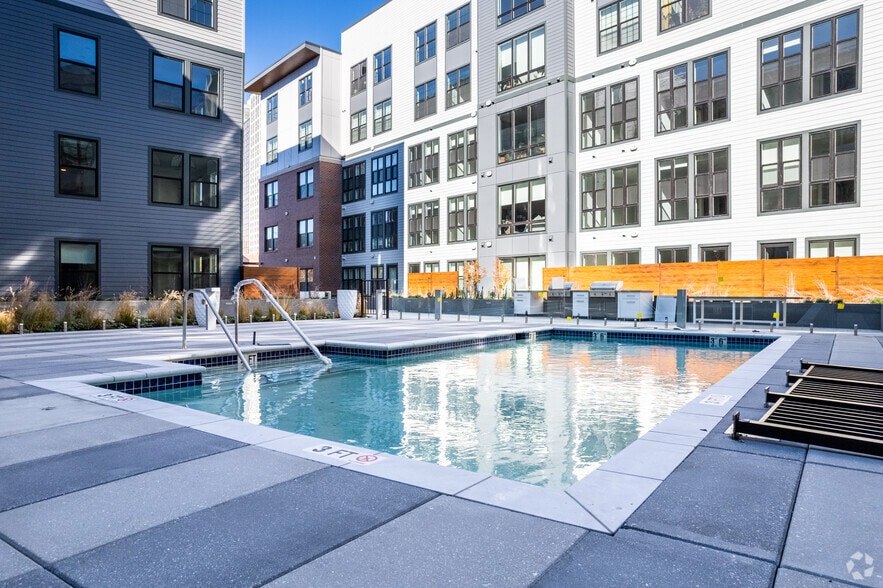 More Photos Of 630-673 Chapel St, New Haven Apartments For Lease