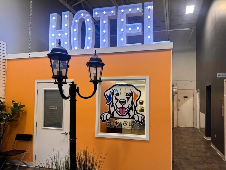 More Photos Of 12260 S Margo Ave, Hastings Showroom For Sale