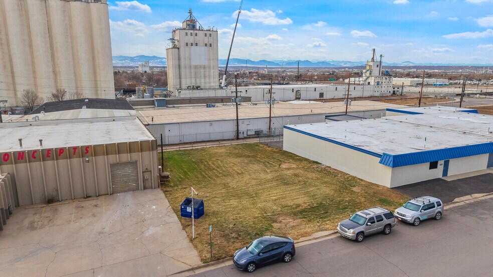 More Photos Of 4455-4477 Garfield St, Denver Warehouse For Lease