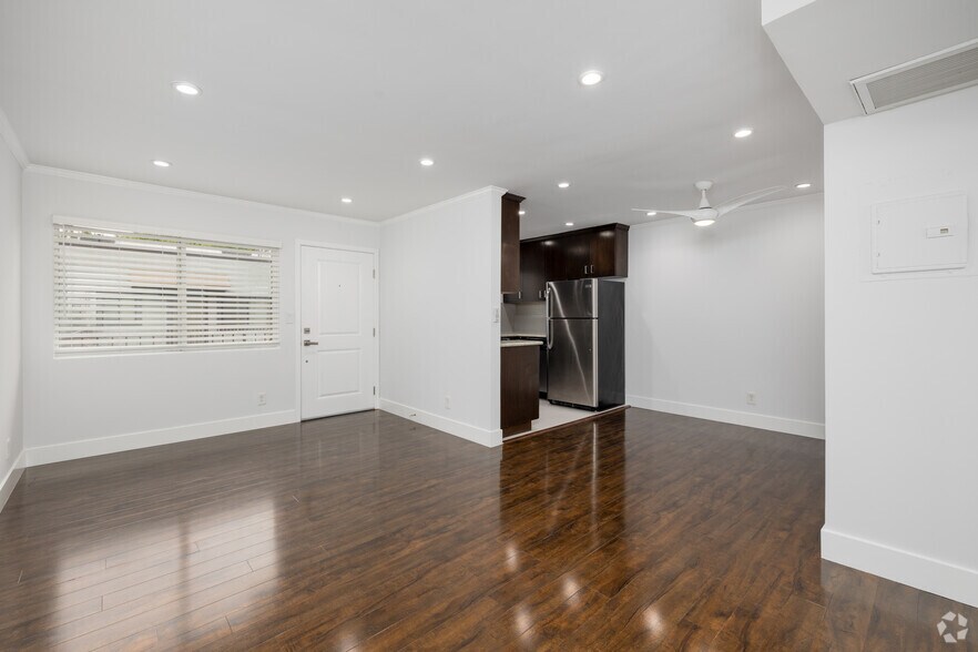 More Photos Of 6337 Primrose Ave, Los Angeles Apartments For Sale