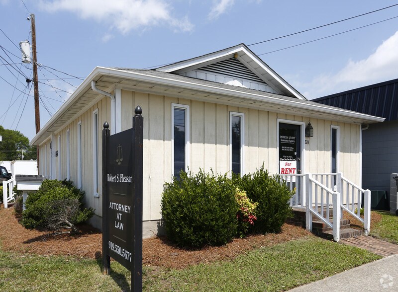 Primary Photo Of 224-300 Main St, Clayton Office For Sale
