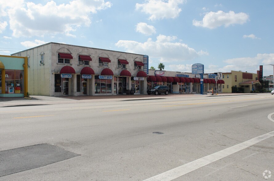 More Photos Of 6240-6270 SW 8th St, West Miami Coworking Space