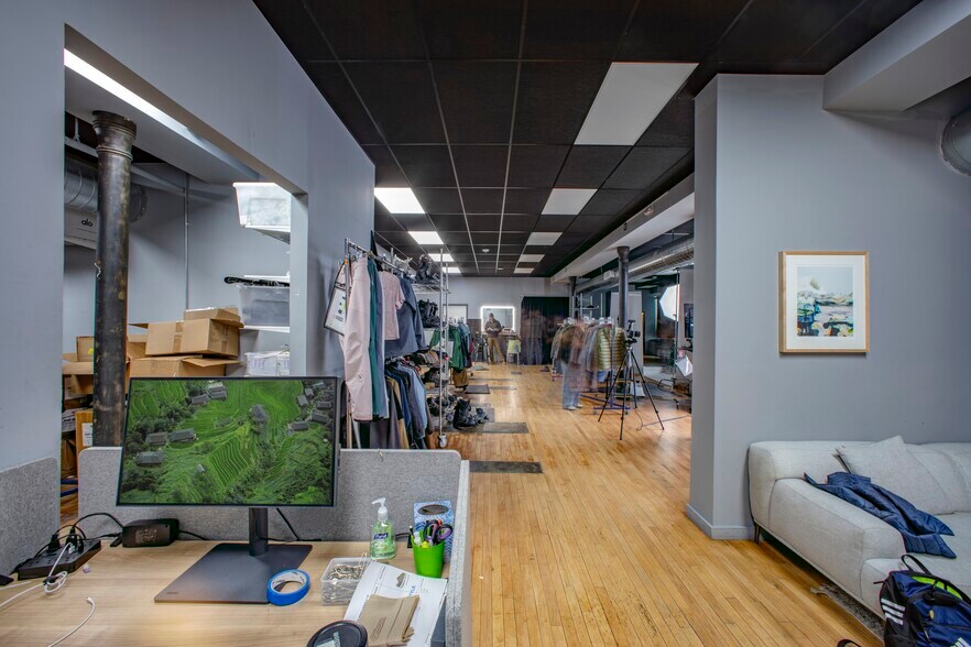 More Photos Of 2400 Curtis St, Denver Loft Creative Space For Lease
