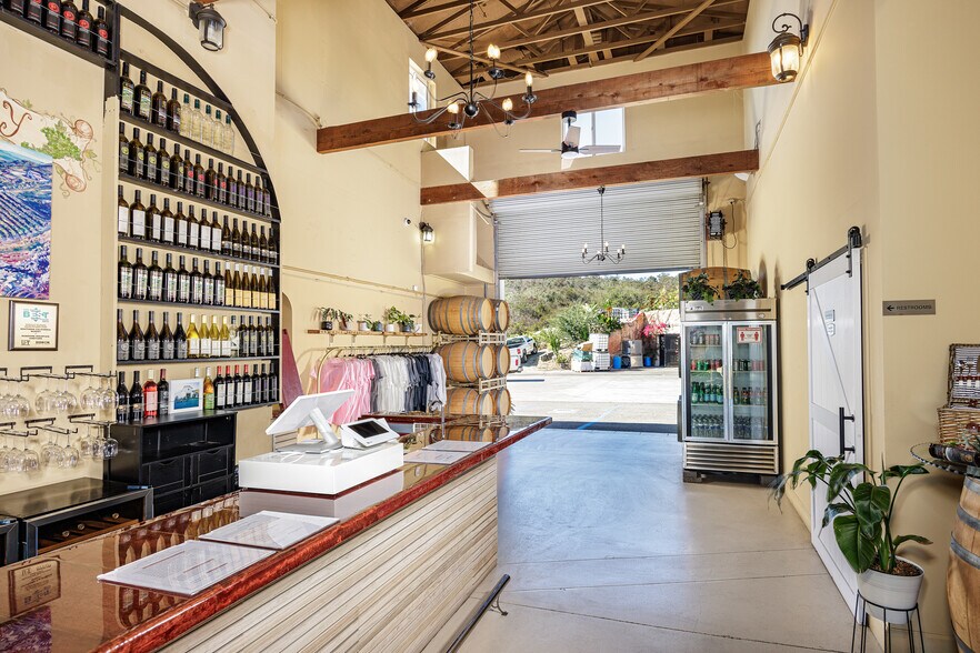 More Photos Of 2286 Sunshine Mountain Rd, San Marcos Winery Vineyard For Sale