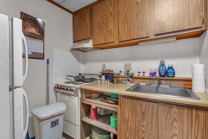 More Photos Of 5 E Plum St, Chesterfield Apartments For Sale