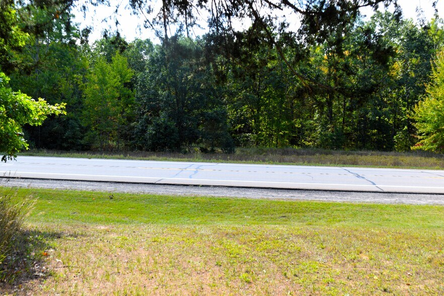 More Photos Of 8568 Ludington Dr, Lake Land For Sale