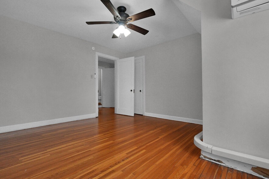 More Photos Of 2208 Arlington Ave, Columbus Apartments For Sale