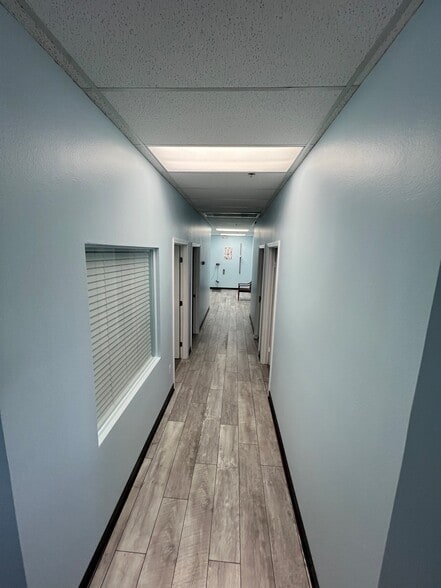 More Photos Of 8170 W Sahara Ave, Las Vegas Office For Lease