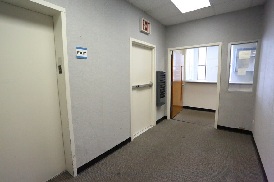 More Photos Of 9101 4th Ave, Brooklyn Medical For Lease