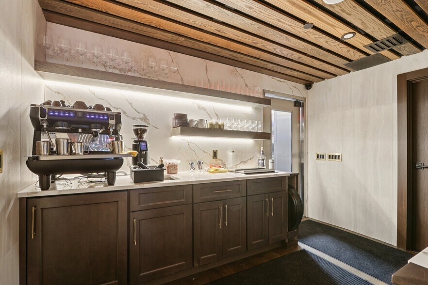 More Photos Of 378 George St, New Brunswick Storefront Retail Residential For Sale