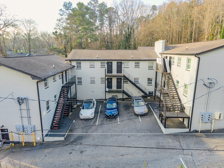 More Photos Of 150 Fairfield Pl NW, Atlanta Apartments For Sale